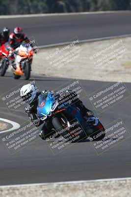 media/Sep-20-2025-TrackDaz (Sat) [[27f0cde673]]/A Group/10am (Turn 3)/